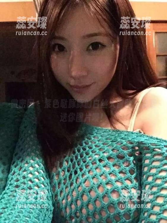 微密圈 - 紫色哒豚豚的白丝大冒险，免费送你图片噢！