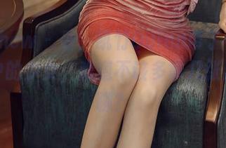 花漾show – 看，凯竹Quinn带了什么？美图中的少女，难道不该多拿几张出来聊聊？