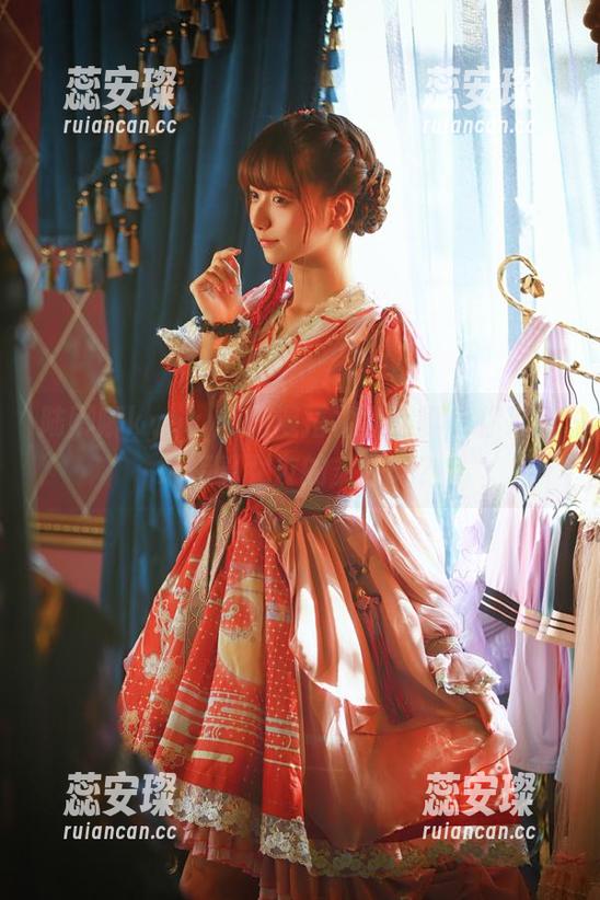 陆卿卿kyokyo 陆卿卿kyokyo的混搭福利写真:你准备好接受女友的多面吗?