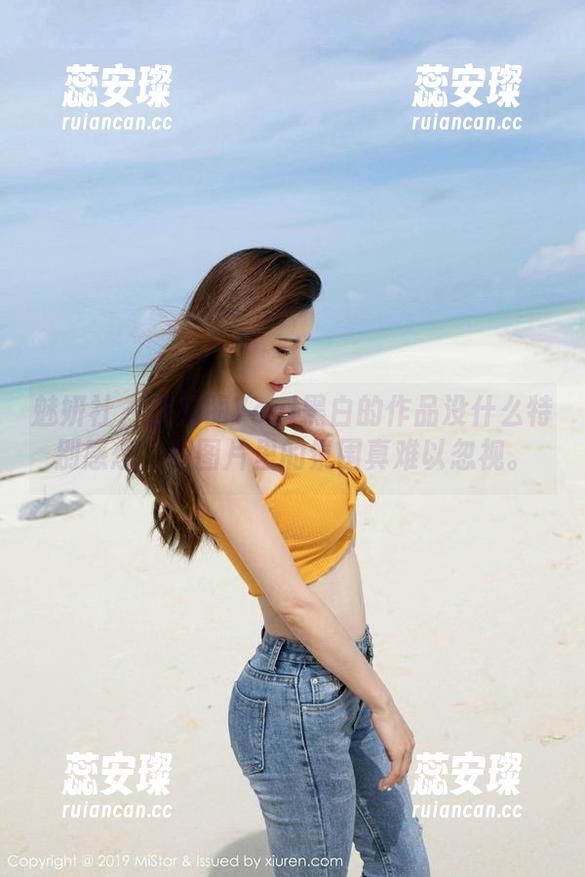 魅妍社 - 我对丽Yovi黑白的作品没什么特别感想，但图片里的氛围真难以忽视。